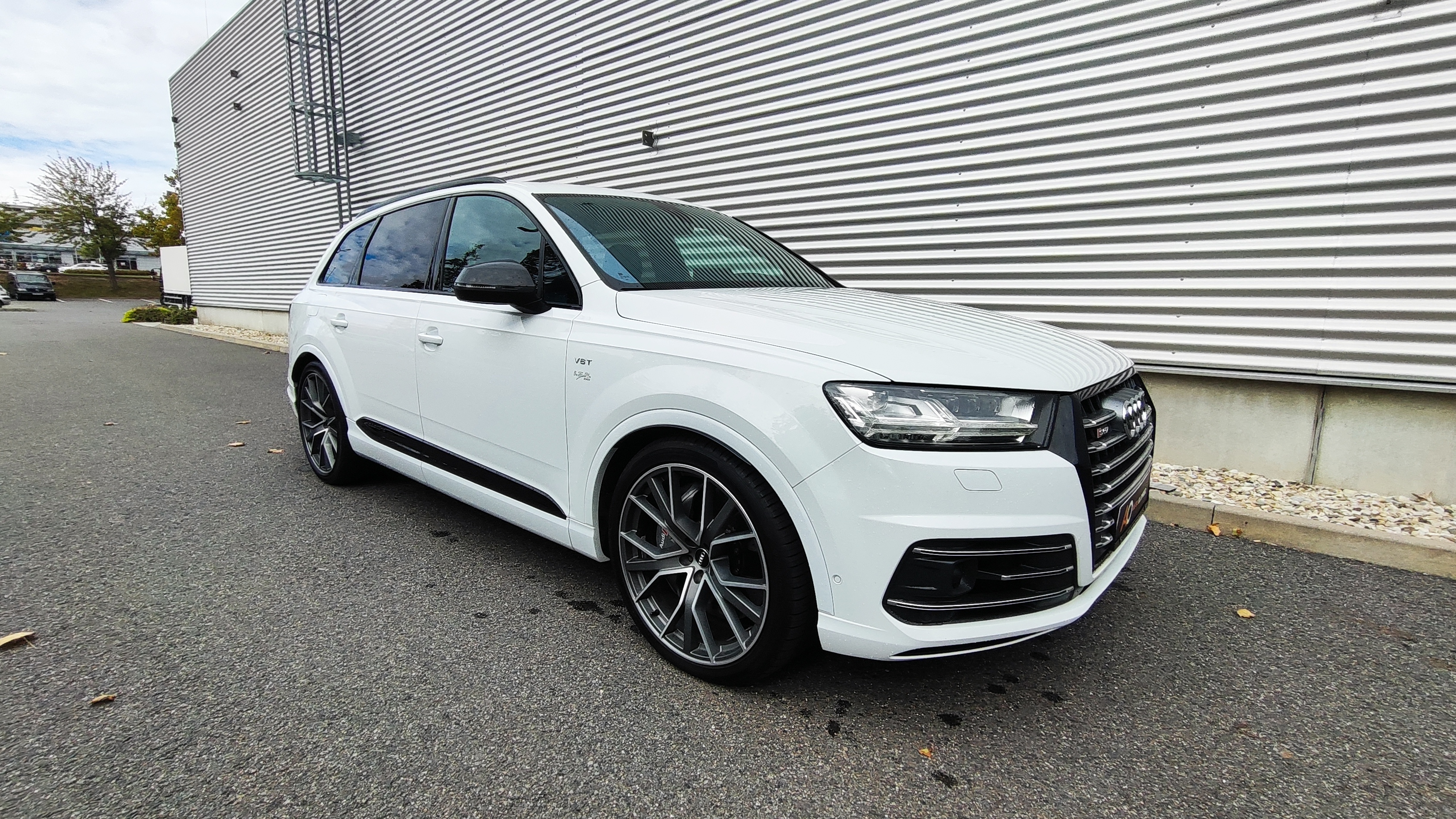 Audi SQ7 4.0 V8 320kW ČR DPH