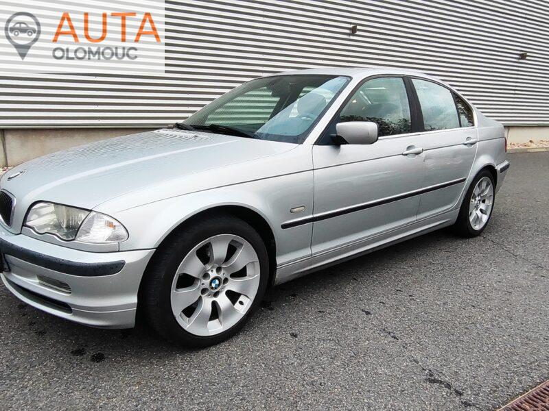 BMW Řada 3, 320i 110kW servisní historie